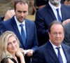 François Hollande et Julie Gayet lors de la cérémonie d'hommage national à Jean-Paul Belmondo à l'Hôtel des Invalides à Paris, France, le 9 septembre 2021. © Dominique Jacovides/Bestimage