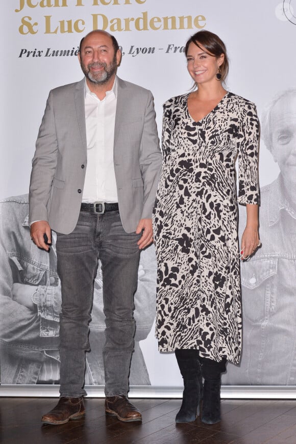 Kad Merad et Julia Vignali assiste à la cérémonie de remise du Prix Lumière lors du 12e Festival du film Lumière le 16 octobre 2020 à Lyon. Julien Reynaud/APS-Medias/ABACAPRESS.COM