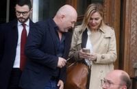 VIDEO "J'ai sombré dans l'alcool, perdu mon travail" : L'affaire Cauet a bouleversé la vie de Julie, la première à l'avoir accusé de viol