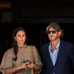 Andrea Casiraghi et Tatiana Santo Domingo lors de la réception organisée par le roi Constantin II de Grèce au Yachtclub de Grèce à Athènes, Grèce, le 24 octobre 2021. Photo par Nieboer/DDP Images/ABACAPRESS.COM