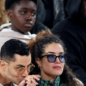 En 2019, il a été très remarqué dans le film Tu mérites un amour d'Hafsia Herzi.
Djanis Bouzyani et Sabrina Ouazani dans les tribunes des Internationaux de France de tennis de Roland Garros 2024 à Paris, France, le 1er juin 2024. © Jacovides-Moreau/Bestimage 