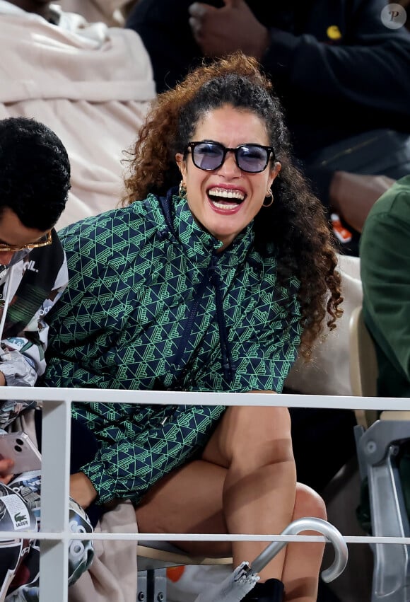 Djanis Bouzyani et Sabrina Ouazani dans les tribunes des Internationaux de France de tennis de Roland Garros 2024 à Paris, France, le 1er juin 2024. © Jacovides-Moreau/Bestimage 