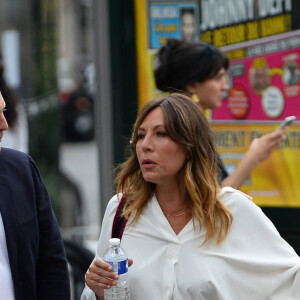 "J'ai vécu à peu près le même parcours personnel et équestre que le personnage joué par Mathilde" avait-elle confié à nos confrères d'Allociné.
Mathilde Seigner et son compagnon Mathieu Petit - Mariage de Claude Lelouch à la mairie du 18ème à Paris. Le 17 juin 2023