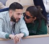 Et surtout de la revoir, tout simplement.
Inès Reg (Inès Reghioua) avec son meilleur ami Mickaël Montadir dans les tribunes au même moment dans les tribunes des Internationaux de France de tennis de Roland Garros 2024 à Paris, France, le 3 juin 2024. © Jacovides-Moreau/Bestimage 