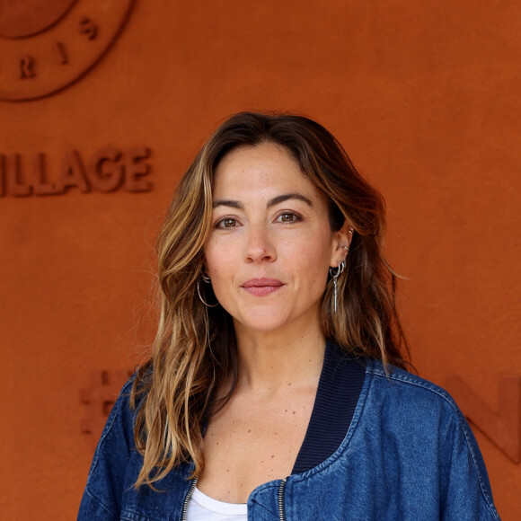 Constance Labbé au village lors des Internationaux de France de tennis de Roland Garros 2024, à Paris, France, le 3 juin 2024. © Jacovides-Moreau/Bestimage  Celebs at the Village during the 2024 French Open at Roland Garros in Paris, France, on June 3, 2024. 
