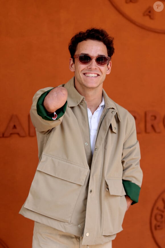 Théo Curin au village lors des Internationaux de France de tennis de Roland Garros 2024, à Paris, France, le 3 juin 2024. © Jacovides-Moreau/Bestimage  Celebs at the Village during the 2024 French Open at Roland Garros in Paris, France, on June 3, 2024. 