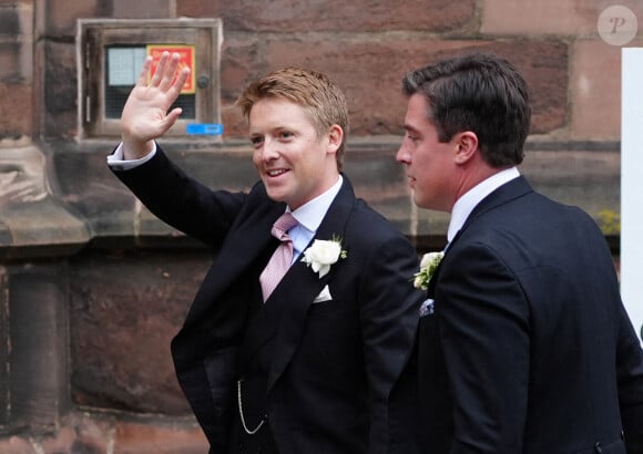 Hugh Grosvenor arrive à la cathédrale de Chester pour son mariage avec Olivia Henson, le duc de Westminster. Peter Byrne/PA Wire.