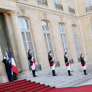 Brigitte Macron et son mari Emmanuel, Joe Biden et sa femme Jill - Dîner d'état en l'honneur du président des Etats-Unis et sa femme au palais de l'Elysée à Paris, à l'occasion de leur visite officielle en France. Le 8 juin 2024 © Jacovides-Moreau / Bestimage 