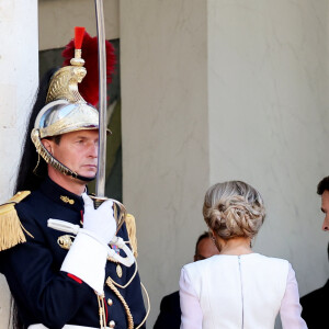 Emmanuel Macron et sa femme Brigitte - Dîner d'état en l'honneur du président des Etats-Unis et sa femme au palais de l'Elysée à Paris, à l'occasion de leur visite officielle en France. Le 8 juin 2024 © Jacovides-Moreau / Bestimage 