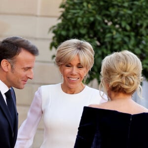 Emmanuel Macron, Jill Beden, Brigitte Macron - Dîner d'état en l'honneur du président des Etats-Unis et sa femme au palais de l'Elysée à Paris, à l'occasion de leur visite officielle en France. Le 8 juin 2024 © Jacovides-Moreau / Bestimage 