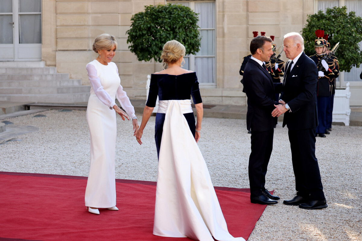 Photo : Brigitte Macron, Jill Biden, Emmanuel Macron et Joe Biden ...