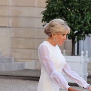 Brigitte Macron et Jill Biden - Dîner d'état en l'honneur du président des Etats-Unis et sa femme au palais de l'Elysée à Paris, à l'occasion de leur visite officielle en France. Le 8 juin 2024 © Jacovides-Moreau / Bestimage 