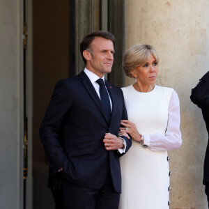 Emmanuel Macron et sa femme Brigitte - Dîner d'état en l'honneur du président des Etats-Unis et sa femme au palais de l'Elysée à Paris, à l'occasion de leur visite officielle en France. Le 8 juin 2024 © Jacovides-Moreau / Bestimage 