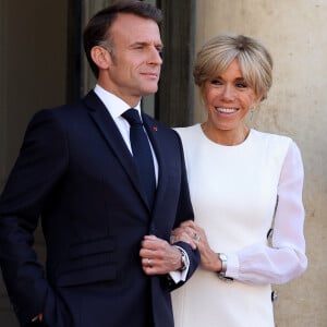 Emmanuel Macron et sa femme Brigitte - Dîner d'état en l'honneur du président des Etats-Unis et sa femme au palais de l'Elysée à Paris, à l'occasion de leur visite officielle en France. Le 8 juin 2024 © Jacovides-Moreau / Bestimage 