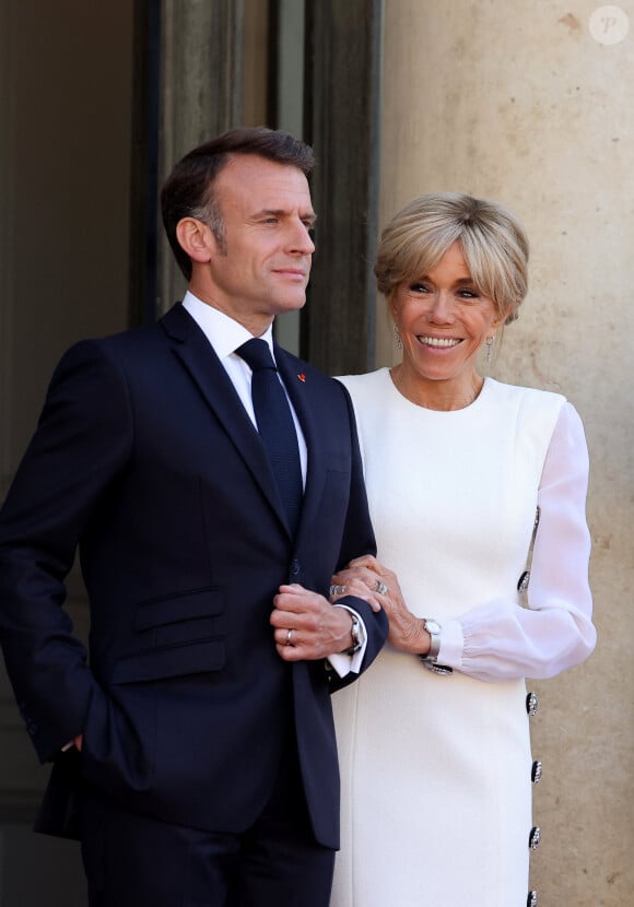 Emmanuel Macron et sa femme Brigitte - Dîner d'état en l'honneur du président des Etats-Unis et sa femme au palais de l'Elysée à Paris, à l'occasion de leur visite officielle en France. Le 8 juin 2024 © Jacovides-Moreau / Bestimage 