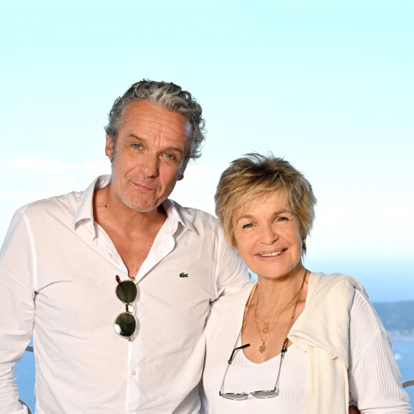 David Brécourt et Véronique Jannot - Conférence de presse de présentation de la seconde édition des Théâtrales d'Eze à l'hôtel de la Chévre d'Or à Eze Village le 11 juin 2024. © Bruno Bebert / Bestimage