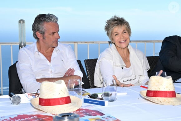 David Brécourt et Véronique Jannot - Conférence de presse de présentation de la seconde édition des Théâtrales d'Eze à l'hôtel de la Chévre d'Or à Eze Village le 11 juin 2024.  © Bruno Bebert / Bestimage