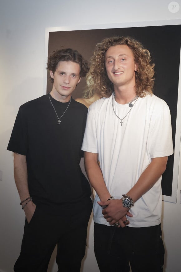 Exclusif - Tristan Garnier-Labadie, Joalukas Noah - Isabelle Camus a organisé pour son ami photographe Antoine Verglas, le vernissage de l'exposition éphémère de ses photographies à la Galerie La Hune en partenariat avec YellowKorner le 4 juillet 2023.