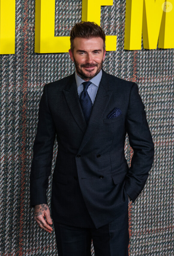 David Beckham lors de la première de la série  "The Gentlemen" au Theatre Royal Drury Lane à Londres, le 6 mars 2024