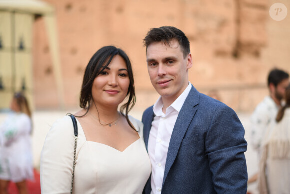 Le couple a écrit sur les réseaux : "Pancake et boucle d'or ont une annonce à faire... Ils attendent un nouveau membre dans la fratrie, la famille s'agrandit."

Louis Ducruet et sa femme Marie au photocall de la soirée du grand gala du "Marrakech du Rire 2022" pour la 10ᵉ édition au palais El Badiî à Marrakech, Maroc, le 18 juin 2022. © Rachid Bellak/Bestimage