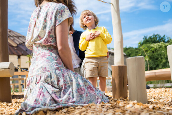 Le prince Julian de Suède lors de l'inauguration de l’aire de jeux naturelle du Prince Julian dans la réserve naturelle Getterön à Varberg. Le 17 juin 2024  