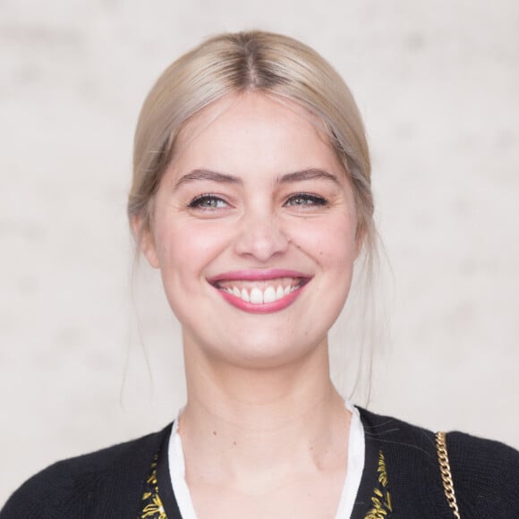 Une tenue qui continue de lui porter bonheur en amour !
Marie-Ange Casta lors du photocall du film "Lo spietato" à Rome le 4 avril 2019. 