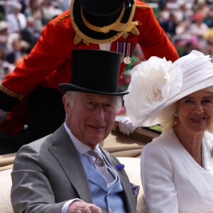 Le roi Charles III d'Angleterre et Camilla Parker Bowles, reine consort d'Angleterre - La famille royale britannique lors des courses hippiques à Ascot, le 20 juin 2024.