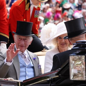 Le roi Charles III d'Angleterre et Camilla Parker Bowles, reine consort d'Angleterre - La famille royale britannique lors des courses hippiques à Ascot, le 20 juin 2024.