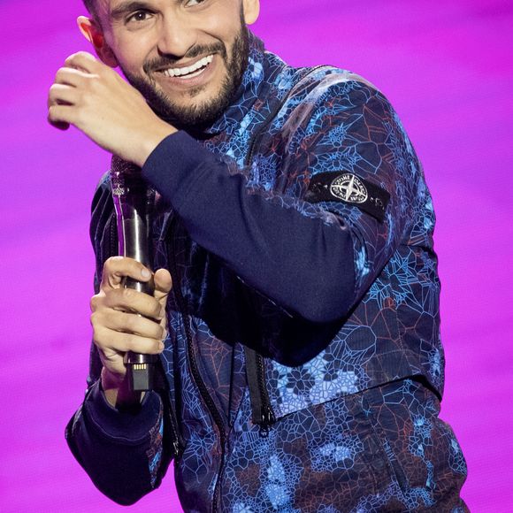 Exclusif - Malik Bentalha - Spectacle de Malik Bentalha "Encore" au Dome de Paris - Palais des Sports à Paris le 20 février 2020. © Cyril Moreau/Bestimage