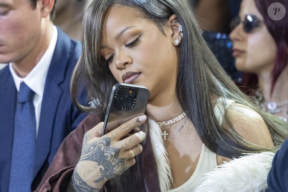 Rihanna au défilé Homme A$AP Rocky X American Sabotage by AWGE Printemps/Été 2025 dans le cadre de la Fashion Week de Paris, France