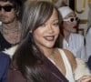 En front row, Rihanna a filmé les nombreuses pièces streetwear qu'A$AP Rocky a imaginées.
Rihanna au défilé Homme A$AP Rocky X American Sabotage by AWGE Printemps/Été 2025 dans le cadre de la Fashion Week de Paris, France, le 21 juin 2024. © Olivier Borde/Bestimage 