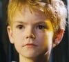 Thomas Brodie-Sangster incarnait Sam, le beau-fils de Liam Neeson dans "Love Actually", une rom-com mythique des années 2000.
Thomas Brodie-Sangster, alias Sam, dans le film "Lova Actually"