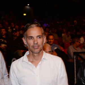 Jean-Paul Belmondo, son fils Paul Belmondo et son petit-fils Giacomo Belmondo - Célébrités lors du deuxième combat professionnel "La conquête" entre le français T. Yoka et l'américain J. Rice au Zénith de Paris, France, le 14 octobre 2017. Tony remporte aux points son deuxième combat professionnel contre l'Américain. © Rachid Bellak/Bestimage 