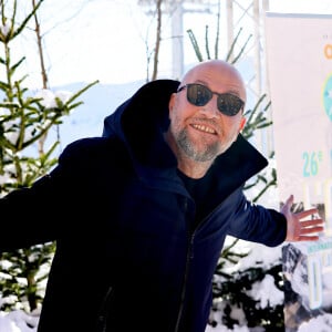 François Damiens - Photocall du film "Les complices" dans le cadre du 26ème Festival de l'Alpe d'Huez le 21 Janvier 2023 . © Dominique Jacovides/Bestimage