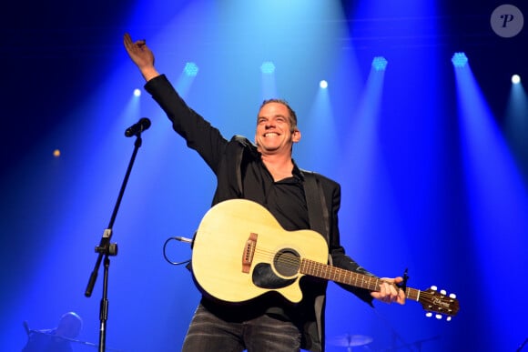 Mannequin et mère de leur fille Emelie.
Garou en concert à Kiev en Russie le 30 novembre 2018.