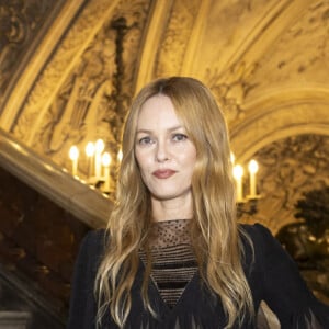 Vanessa Paradis au photocall du deuxième défilé de mode Chanel Haute-Couture automne-hiver 2024/2025 au palais Garnier lors de la Fashion Week de Paris, France, le 25 juin 2024. © Olivier Borde/Bestimage