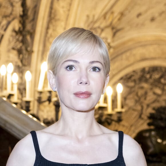 Michelle Williams au photocall du défilé de mode Chanel Haute-Couture automne-hiver 2024/2025 au palais Garnier lors de la Fashion Week de Paris, France, le 25 juin 2024. © Olivier Borde/Bestimage