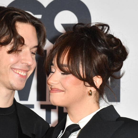 Sébastien Frit et Léna Situations (Léna Mahfouf) - Photocall de la soirée GQ Men of the Year Awards 2023 à l'hôtel Shangri-La à Paris le 30 novembre 2023. © Veeren/Bestimage 