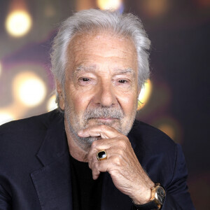 Exclusif - Portrait de Pierre Arditi lors de l'enregistrement de l'émission "Chez Jordan de Luxe" à Paris. Le 14 mai 2024 © Cédric Perrin / Bestimage