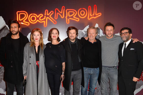 Maxim Nucci, Camille Rowe-Pourcheresse, Marion Cotillard enceinte, Guillaume Canet, Philippe Lefebvre, Rodolphe Lauga et Alain Attal - Avant-première du film "Rock'n Roll" au Pathé Beaugrenelle à Paris le 13 février 2017. © Coadic Guirec / Bestimage 