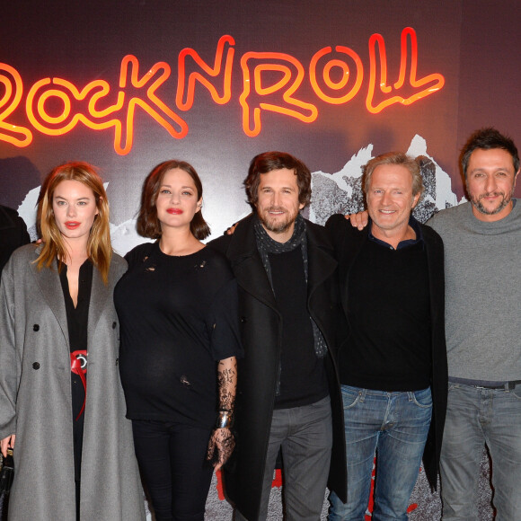 Maxim Nucci, Camille Rowe-Pourcheresse, Marion Cotillard enceinte, Guillaume Canet, Philippe Lefebvre, Rodolphe Lauga et Alain Attal - Avant-première du film "Rock'n Roll" au Pathé Beaugrenelle à Paris le 13 février 2017. © Coadic Guirec / Bestimage 