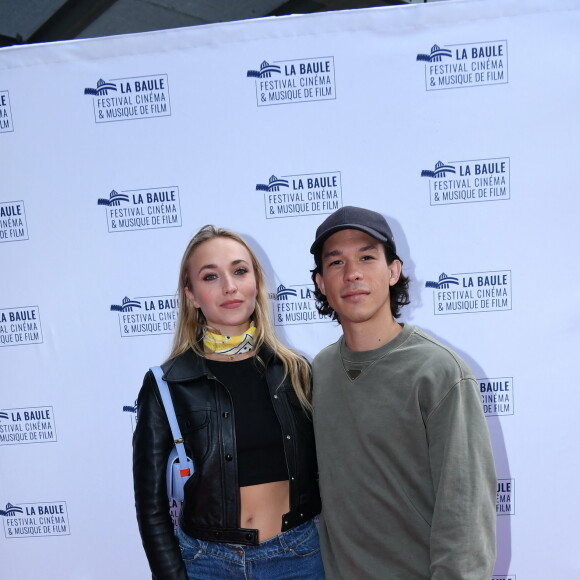 La fille d'Alexandra Lamy et de Thomas Jouannet a remporté le prix du court métrage sous les yeux de son amoureux, l'acteur Sandor Funtek
Chloé Jouannet et son compagnon Sandor Funtek - 10ème Festival du Cinéma et de la Musique de Film à La Baule le 29 juin 2024. © Rachid Bellak/Bestimage