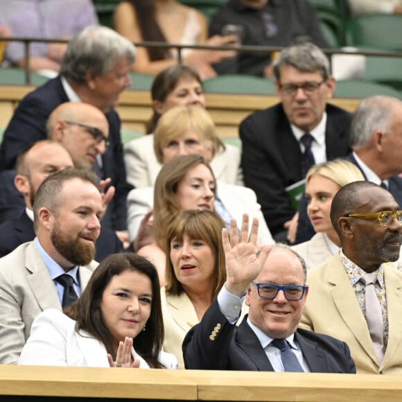 Madame Melanie Antoinette de Massy president du Monte Carlo Country Club, SAS Prince ALbert II de Monaco et Sir Lenny Henry dans la Royal Box au tournoi de Wimbledon à Londres, Royaume Uni, le 8 juillet 2024. © Chryslene Caillaud/Panoramic/Bestimage