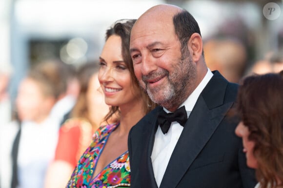 Le couple s'est uni dans le petit vilage de Mary, en Bourgogne...Kad Merad et Julia Vignali sur le tapis rouge, assistant à la cérémonie de clôture qui s'est tenue au Palais des Festivals à Cannes, France, le 17 juillet 2021, dans le cadre du 74e Festival de Cannes. Photo par Nicolas Genin/ABACAPRESS.COM