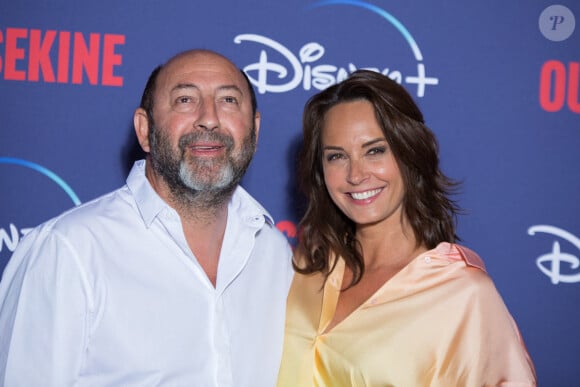 Il a toutefois promis au couple de ne rien divulguer des détails de la cérémonie...
Kad Merad et Julia Vignali assistent à la première de la série Disney+ 'Oussekine' au Grand Rex le 09 mai 2022 à Paris, France. Photo par Nasser Berzane/ABACAPRESS.COM