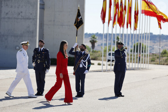 La princesse Leonor d'Espagne à son arrivée à l'aéroport de Madrid, à l'occasion de son premier voyage officiel, seule, au Portugal. Le 12 juillet 2024 