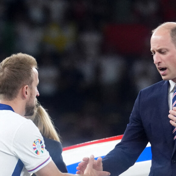 Le prince William et Harry Kane lors de la finale de l'UEFA Euro 2024 à l'Olympiastadion de Berlin, le 14 juillet 2024. Photo : Adam Davy/PA Wire/ABACAPRESS.COM