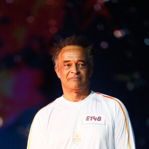 Le champion s'est visiblement très bien remis de son opération et peut reprendre ses activités normalement
 
Yannick Noah - Yannick Noah embrase le chaudron olympique sur le plateau du "Concert de Paris" sur le parvis de l'hôtel de ville à Paris le 14 juillet 2024. Le concert était retransmis en direct sur France 2 et sur France Inter. © Christophe Clovis- Pierre Perusseau / Bestimage