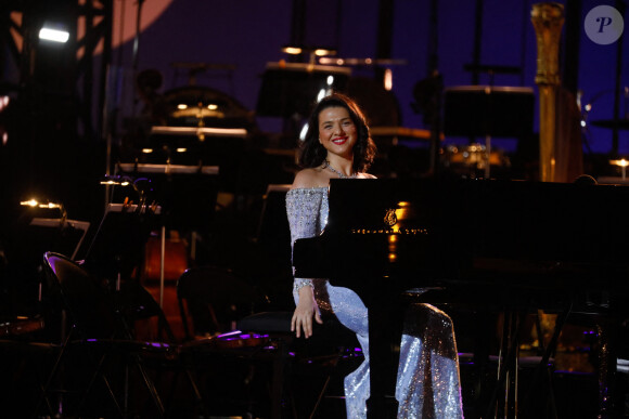 Khatia Buniatisvili - "Concert de Paris" sur le parvis de l'hôtel de ville de Paris retransmis en direct sur France 2 et sur France Inter, Paris le 14 juillet 2024. © Christophe Clovis - Pierre Perusseau / Bestimage "Concert de Paris" on the forecourt of Paris City Hall broadcast live on France 2 and France Inter, Paris on July 14, 2024.