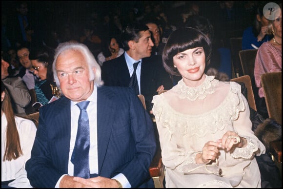 Mireille Mathieu et son manager Johnny Stark.